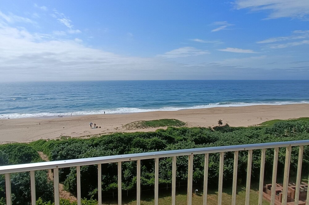 Amanzimtoti Apartment | Escape to Paradise at in Amanzimtoti