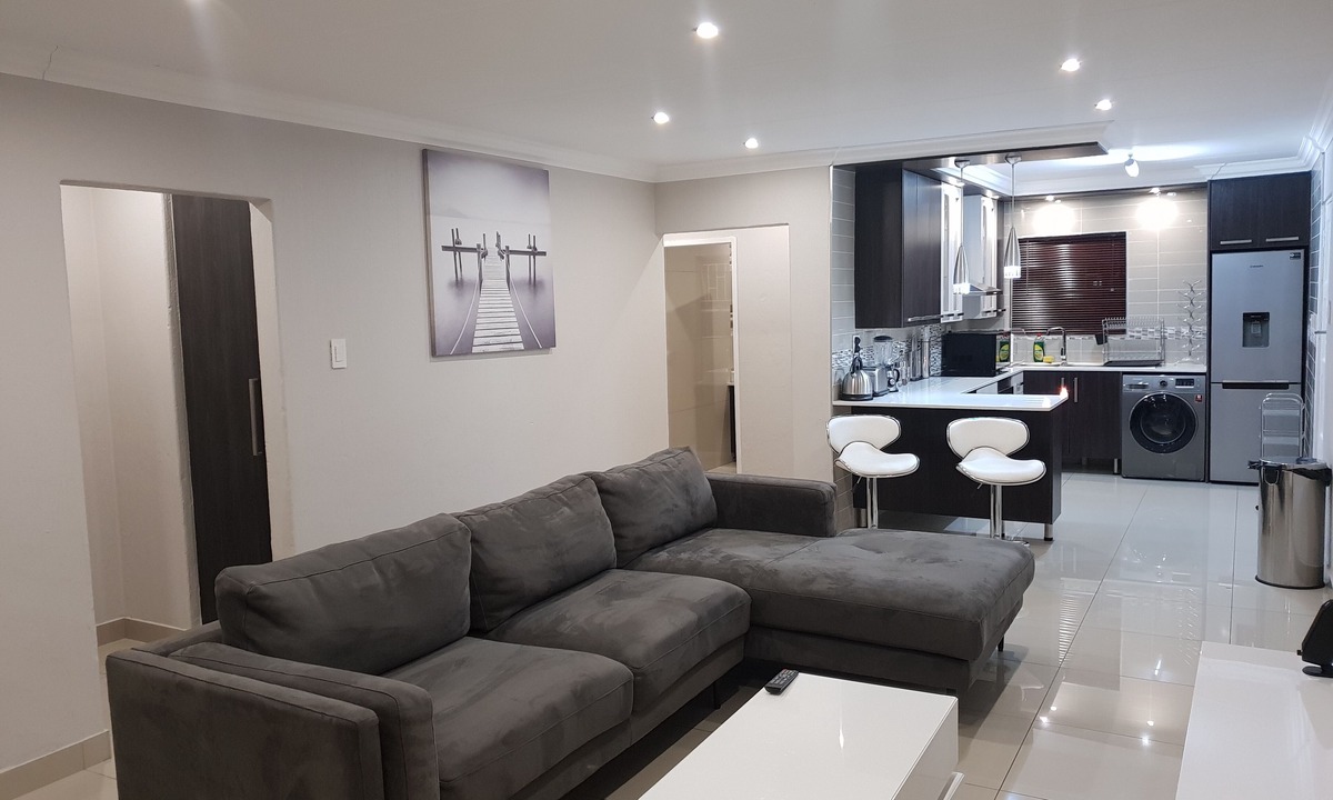 Flora Park Apartment | Semeni Asante Apartment