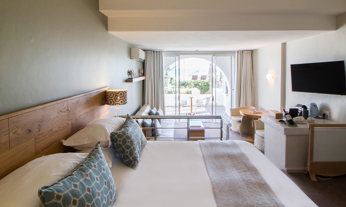 Camps Bay Hotel | The Bay Hotel