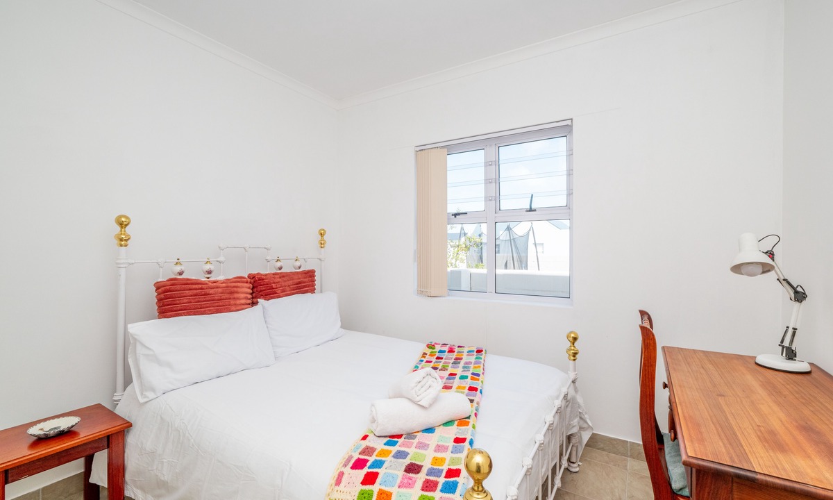 Mykonos House | Laguna Sands
