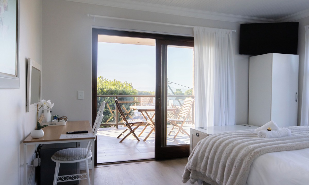Van Dyks Bay Bed & Breakfast | White Shark Guest House
