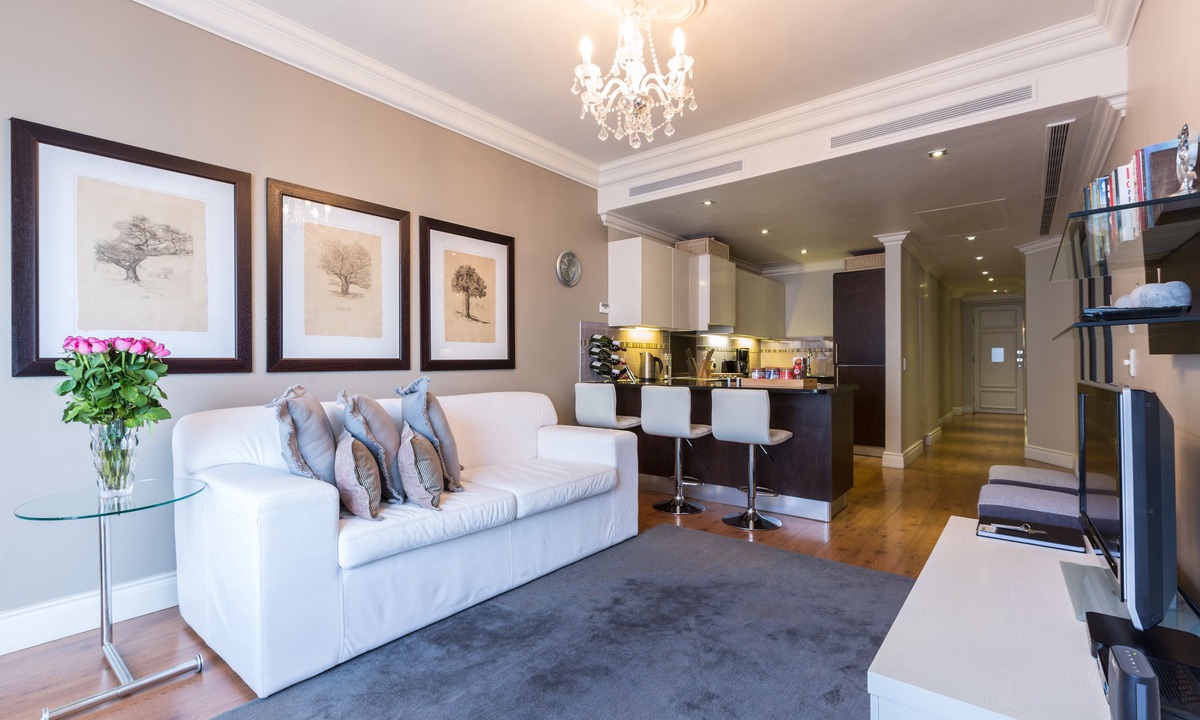 Green Point Hotel | Unit Number 318 Cape Royale Luxury Apartments