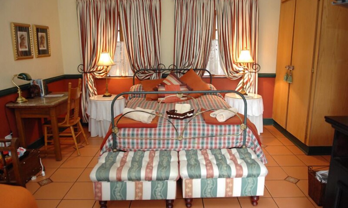 Potchefstroom Bed & Breakfast | A Tapestry Garden Guest House