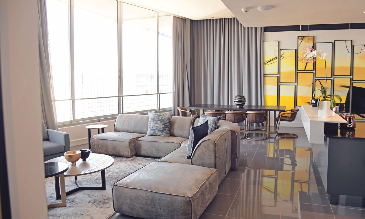 Menlyn Hotel | The Capital Menlyn Maine