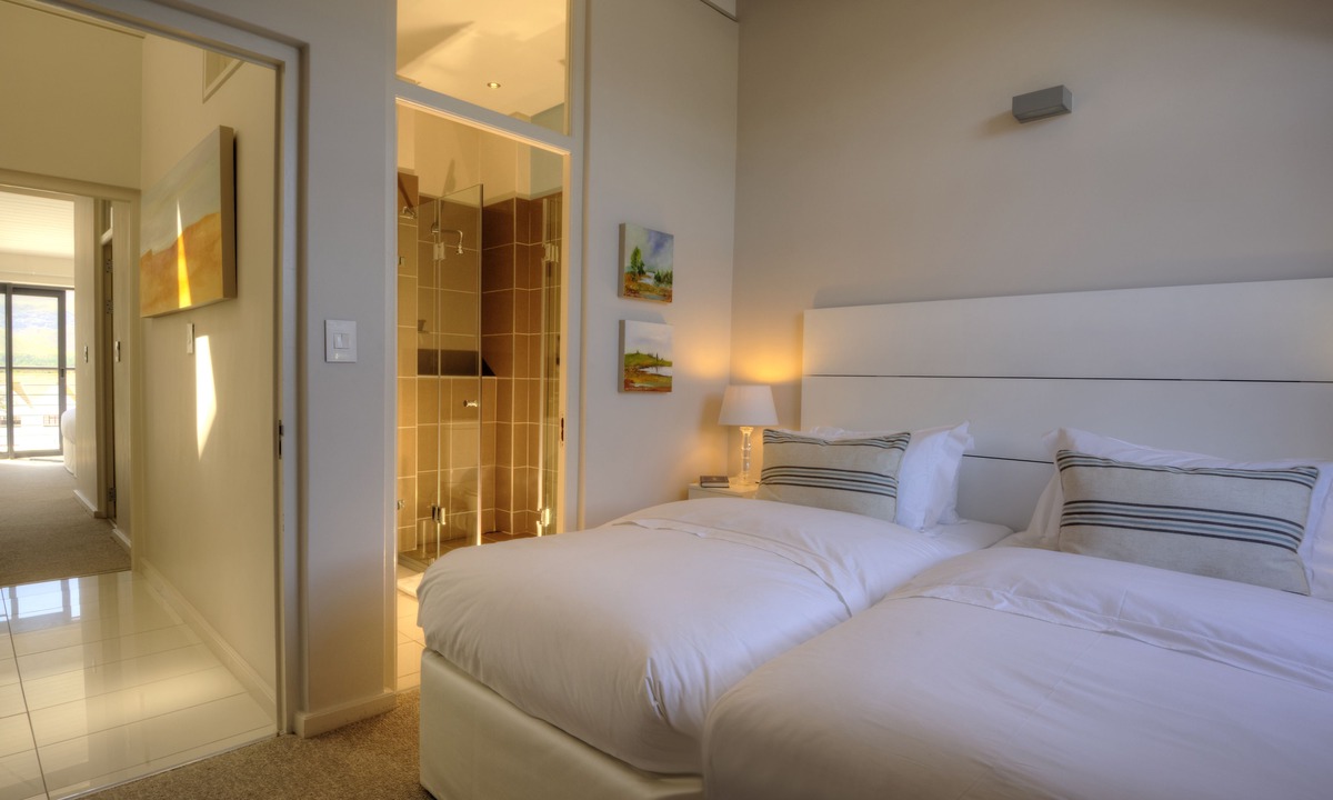 Hermanus City-Centre Apartment | Whale Coast All Suite Hotel