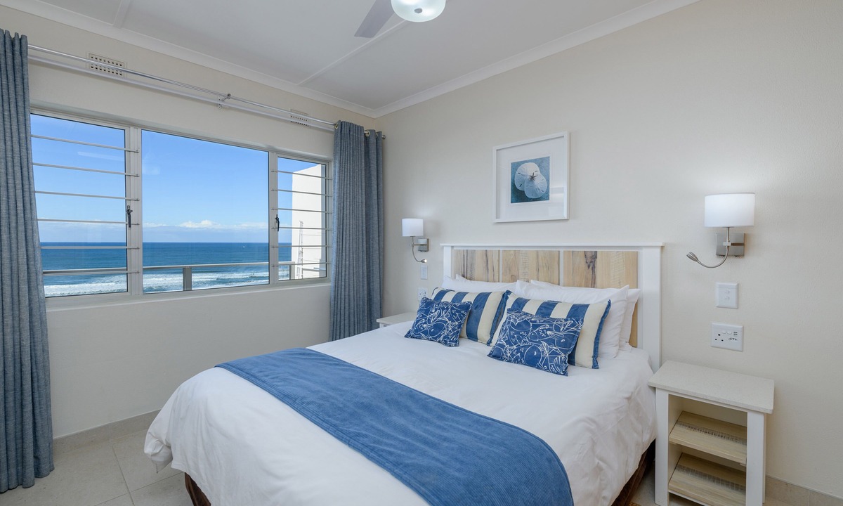Illovo Beach Apartment | Illovo Beach Club