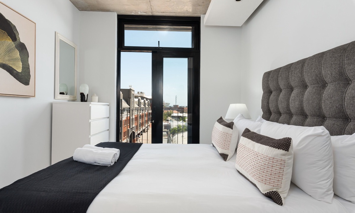 Cape Town City Centre Apartment | Lovely and Stylish Apartment l De Waterkant