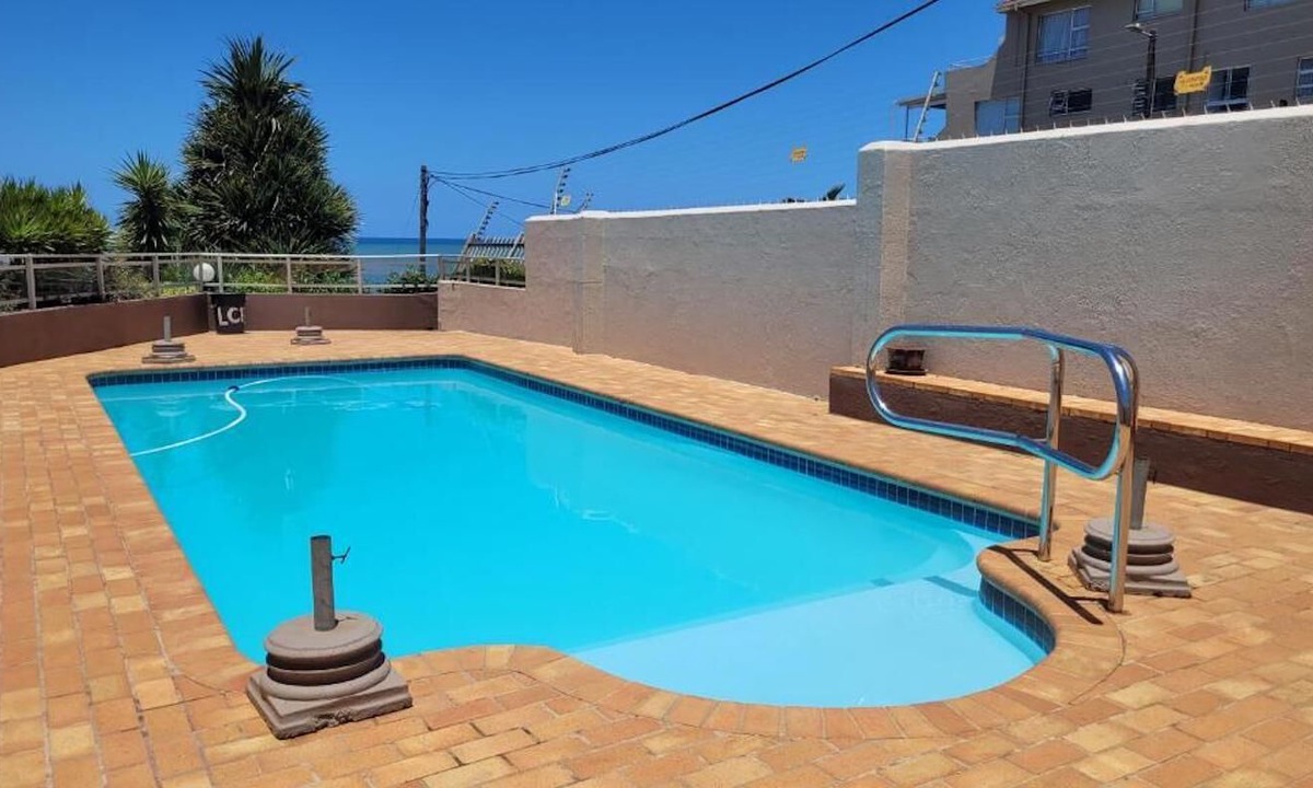 Margate Apartment | Uvongo Holiday's
