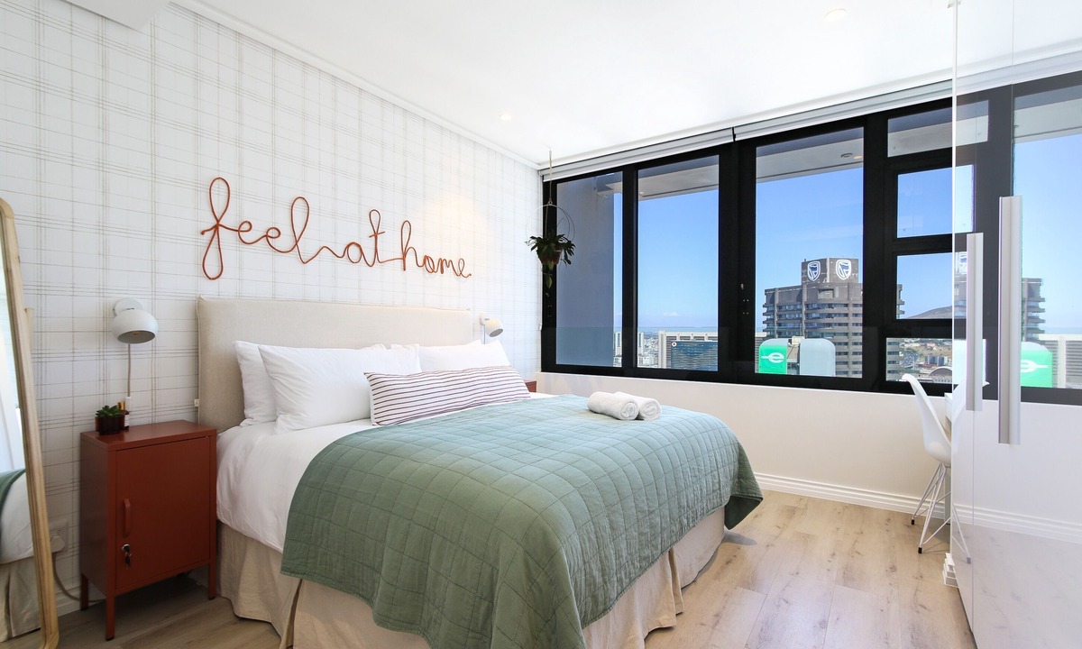 Cape Town City Centre Apartment | 270⁰ on Bree , Breathtaking Cloud Nine Views