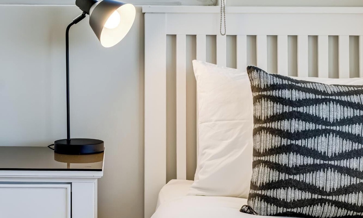 Camps Bay Apartment | Ocean View 2 bed Apt in Camps Bay Skyline Heights