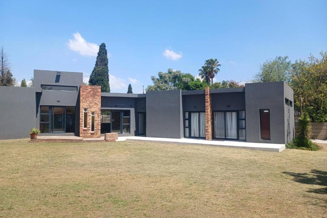 Alberton House | Serene Guest Room Retreat in Alberton, South Africa