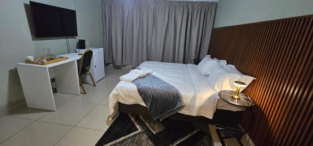 Nqutu Bed & Breakfast | Isandiso BNB