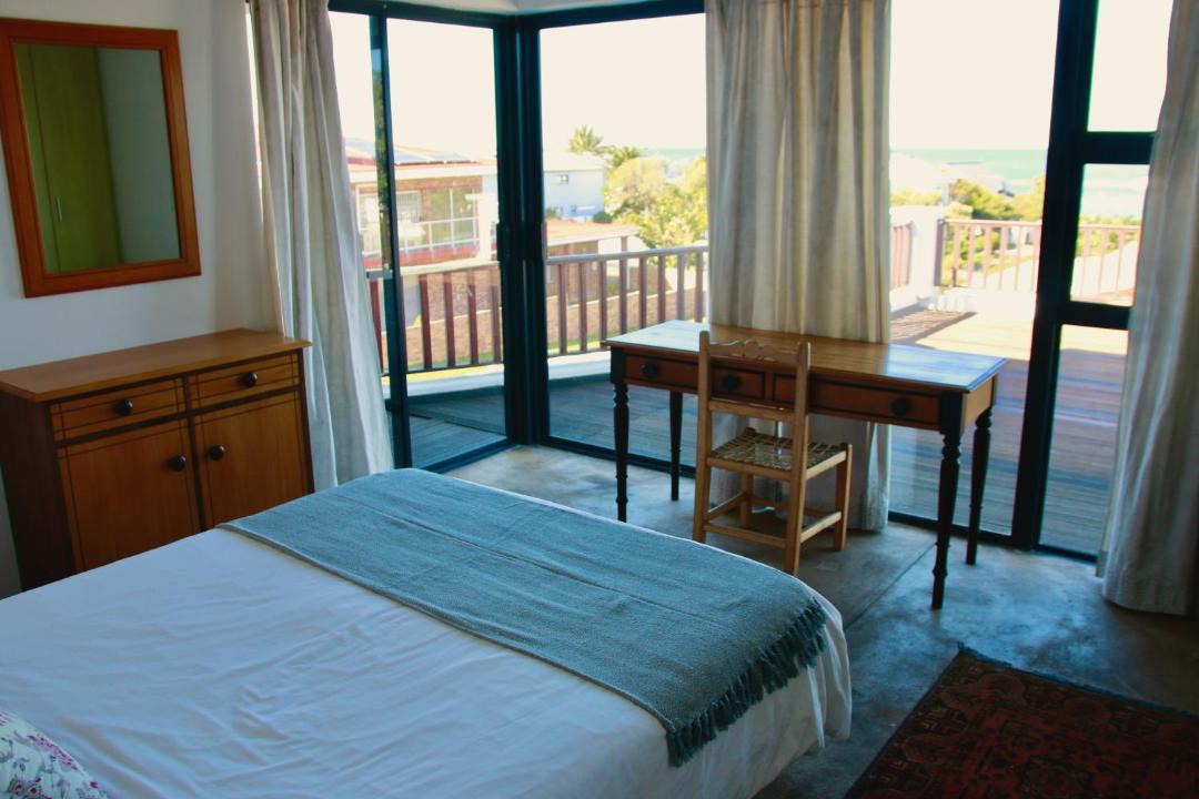 Kleinmond House | Fynbos & Ocean
