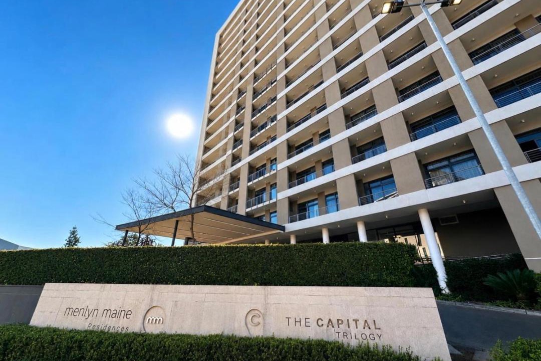 Menlyn Apartment | Menlyn Maine Studio 730