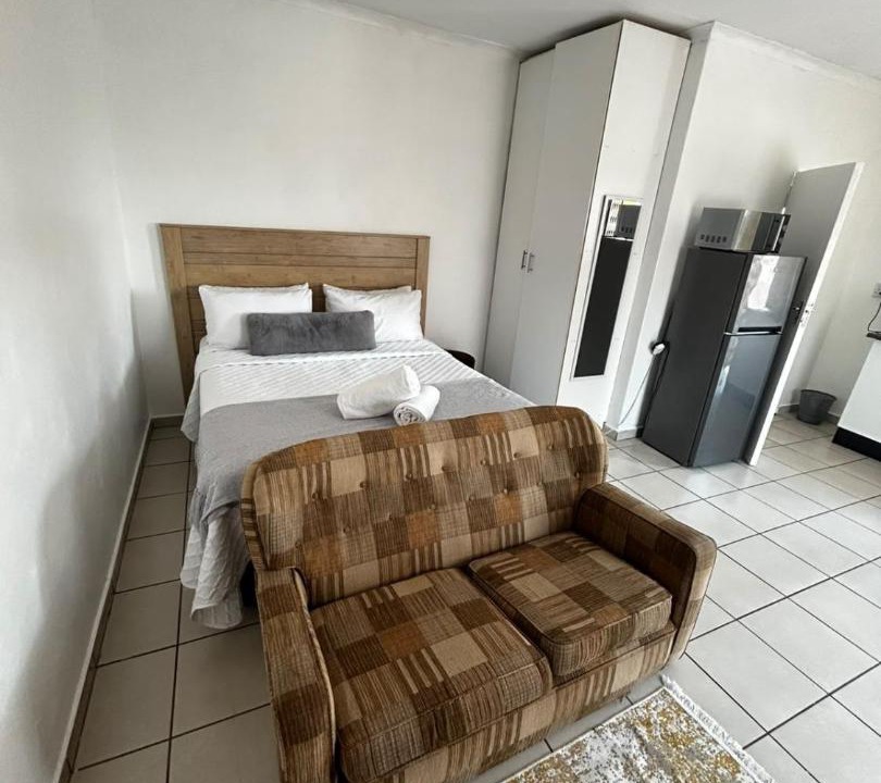 Flora Park Apartment | Minnies Place