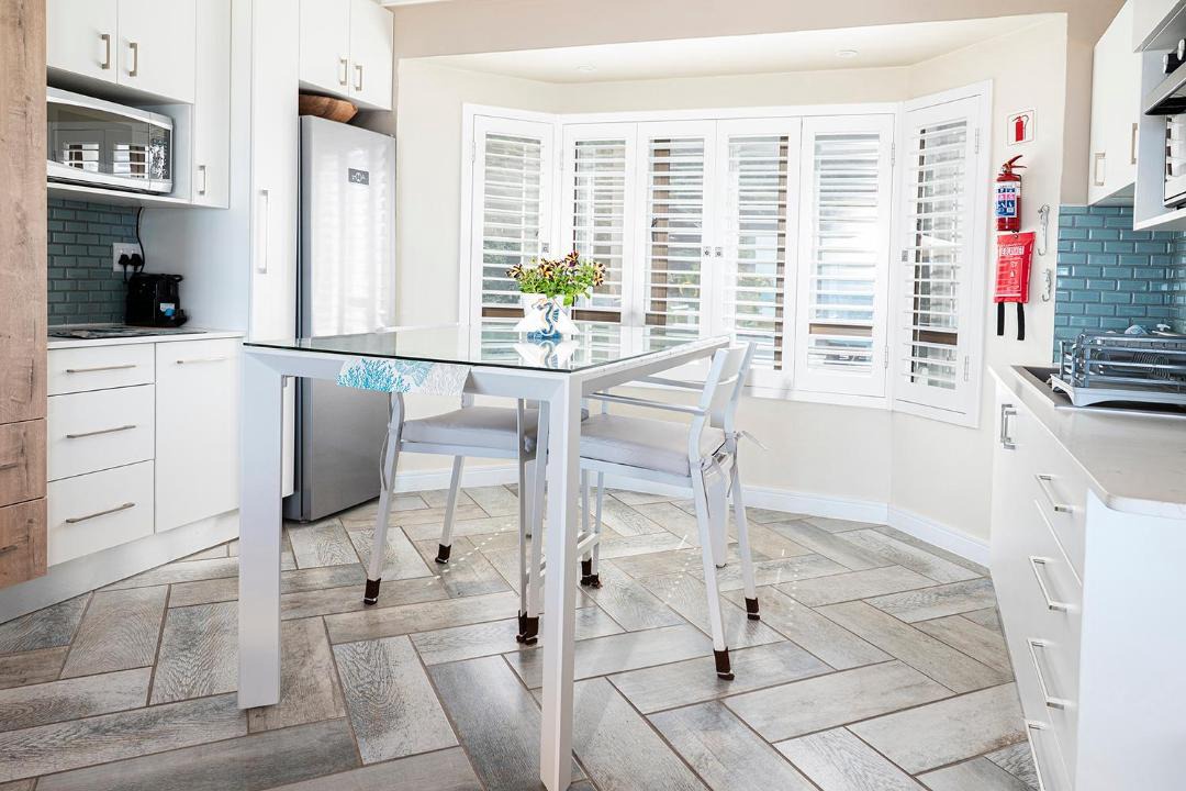 Glentana Apartment | Pearl White Sands