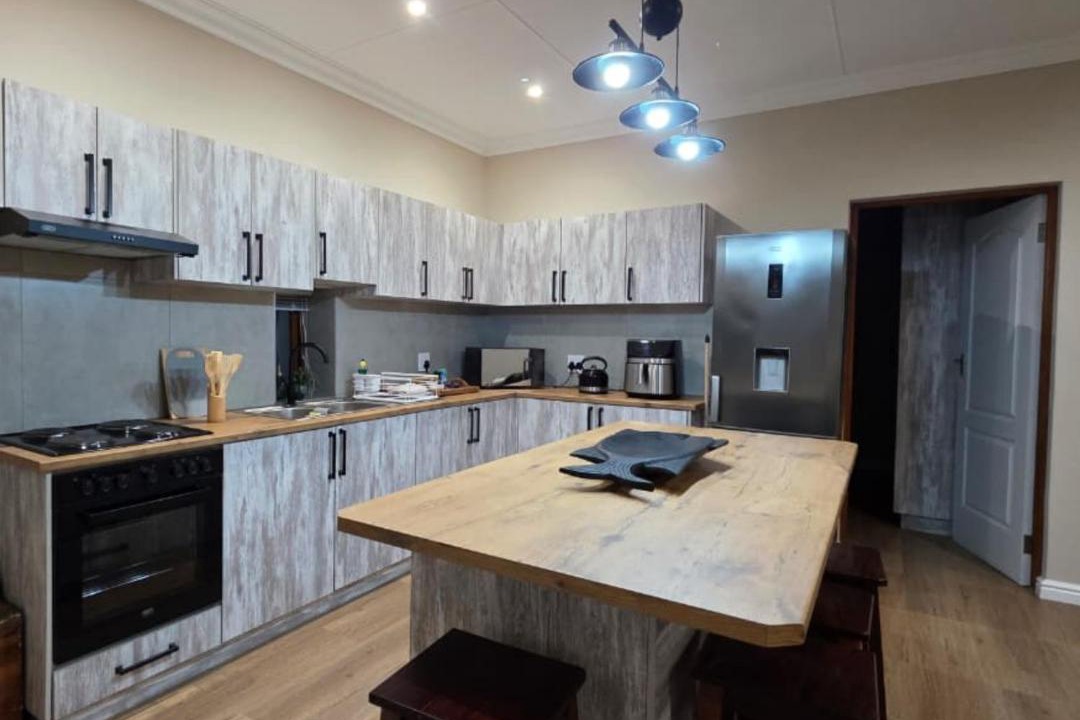 Albertinia House | Holiday homes in Albertinia, South Africa
