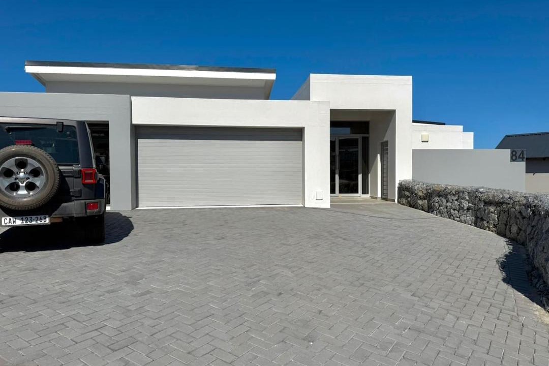 Pinnacle Point House | Shoreline Serenity - Pinnacle Point Estate
