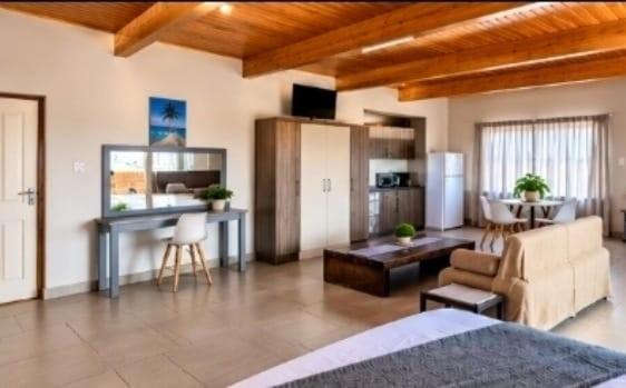 Eldoraigne Apartment | Stanger 35