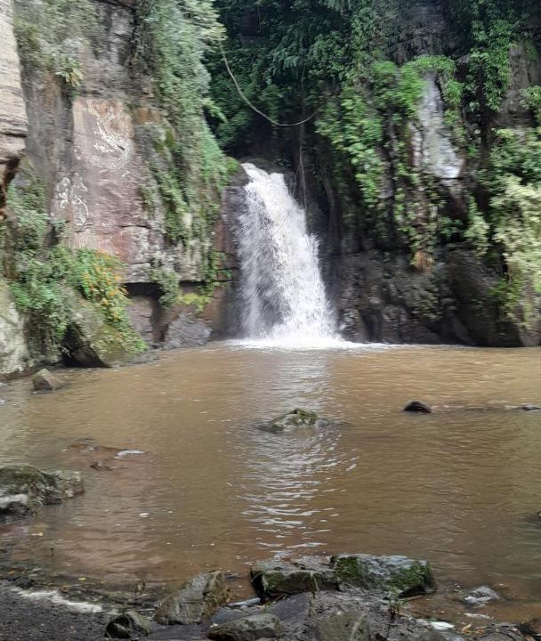 Umshwathi Apartment | Karkloof Mountain Retreat Waterfall & Trails Self-catering