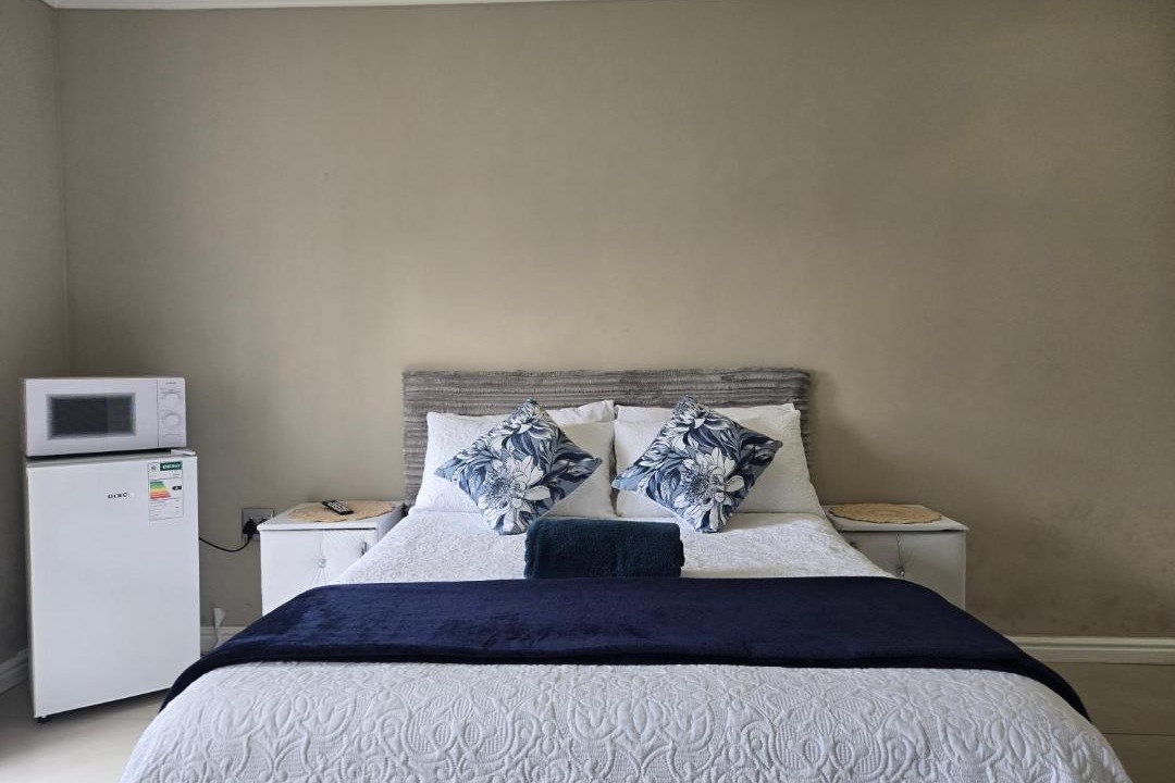 Heidelberg Bed & Breakfast | Furnished room in Heidelberg