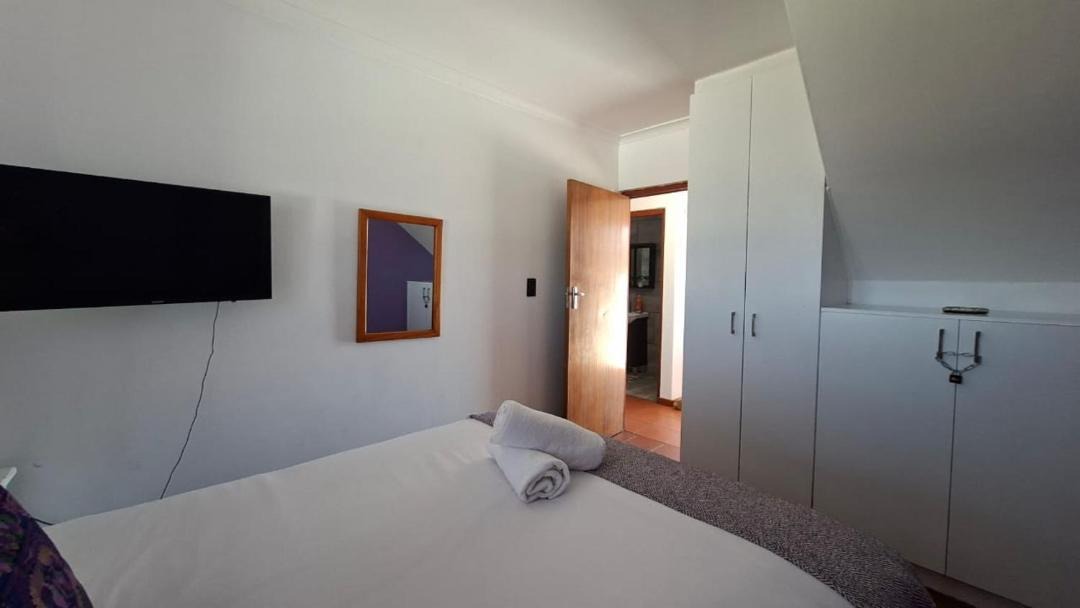Shelley Point House | Shelley Point Townhouse