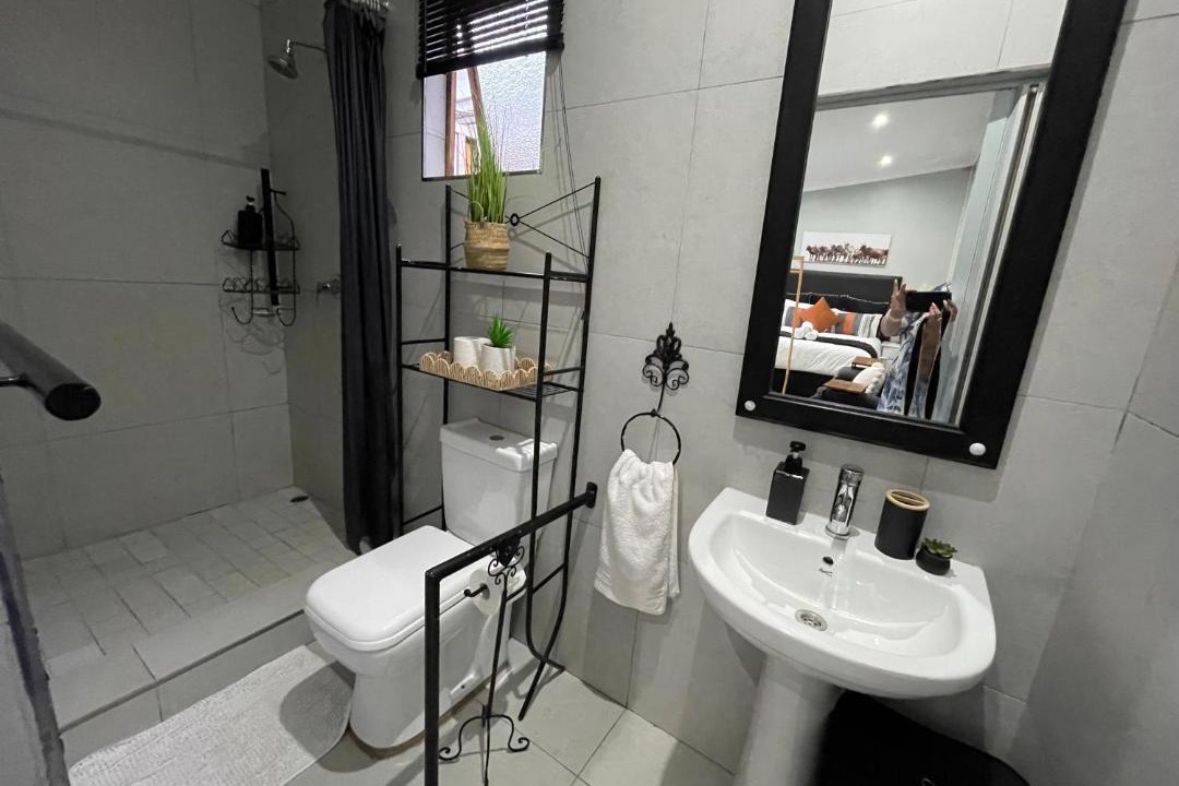 Glenwood House | Garden View Cottage