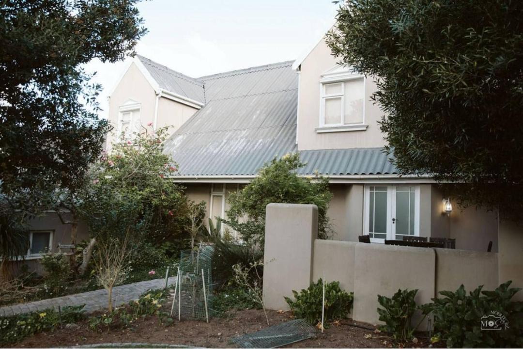 Still Bay House | 7b on Keurboom Avenue