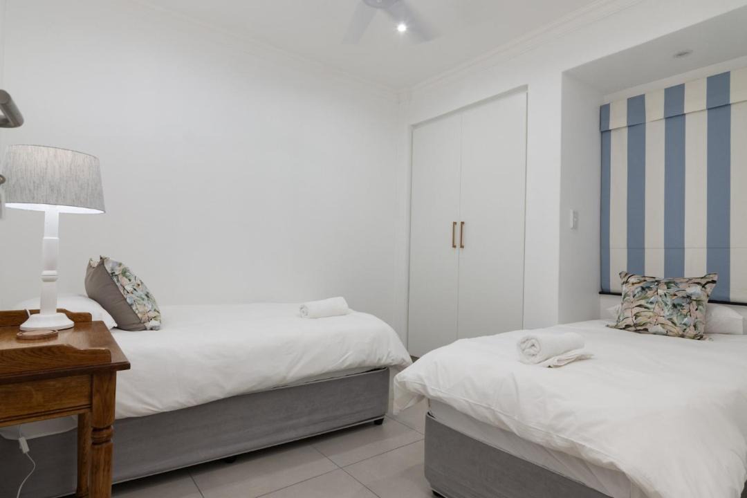Shaka's Rock Apartment | Chaka Sands 17