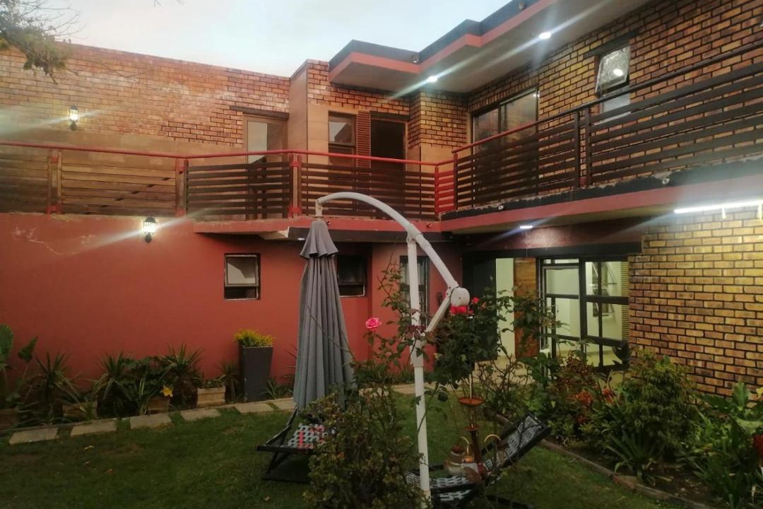 Alberton House | Dante Guest house