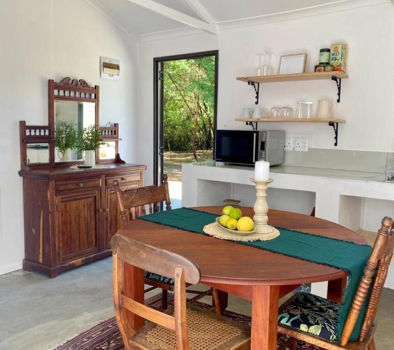 Oudtshoorn Apartment | Desert Bloom Cottage
