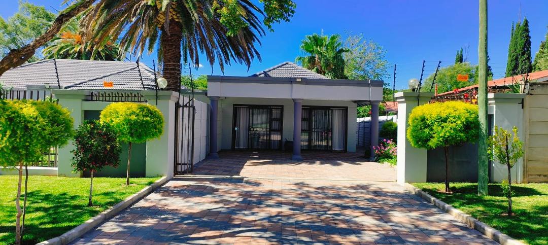 Welkom House | 27 on Donaldbain