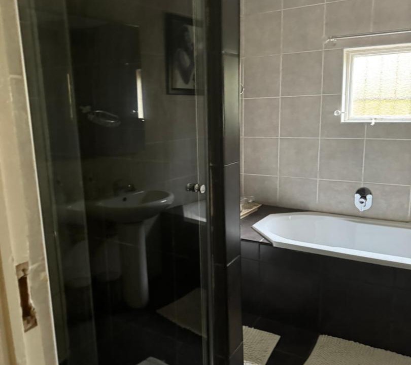 Umtata Bed & Breakfast | Virginia Town House