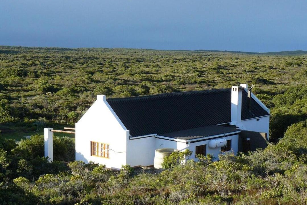 Cape Agulhas Apartment | De Mond Veld Cottage