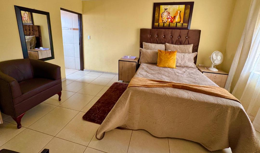 Mamaolo House | BotseBontle Lodge