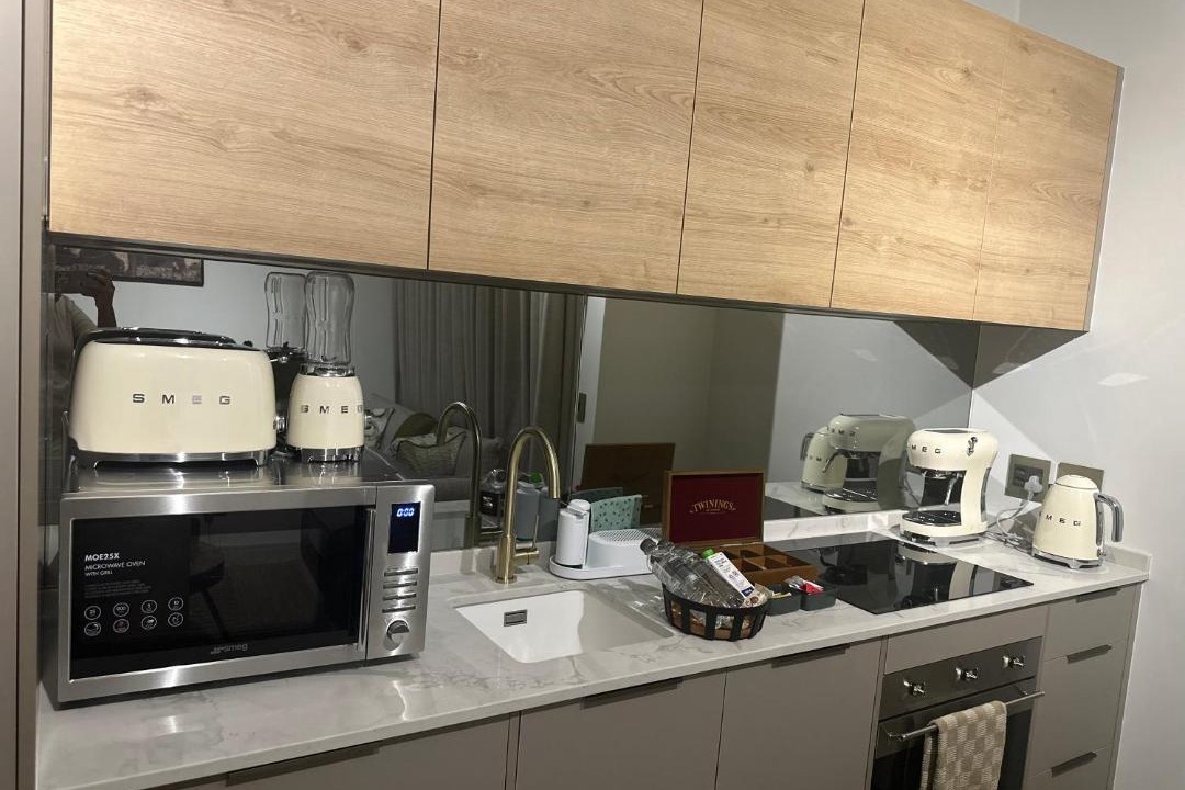 Greater Johannesburg Metropolitan Area Apartment | Phoenix Grandeur Gîte at One Rosebank ApartHotel