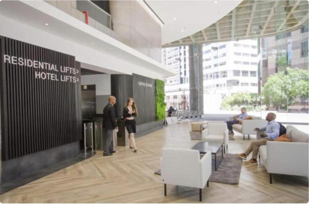 Cape Town City Centre Apartment | One Thibault Hotel - Business Studio