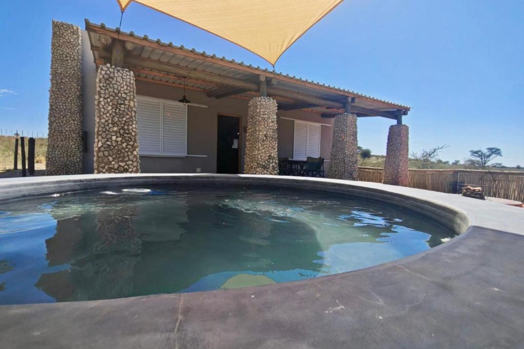 Khara Hais House | Kalahari Cottage