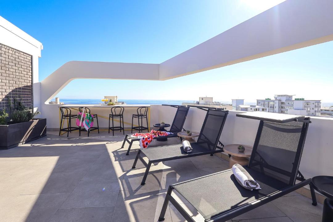 Three Anchor Bay Apartment | EIGHTY2 ON M - Fluent Serviced Apartments