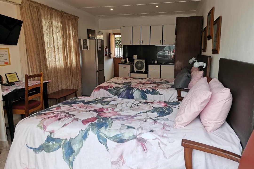 Bluff House | JoThams Bed & Breakfast or Self-catering