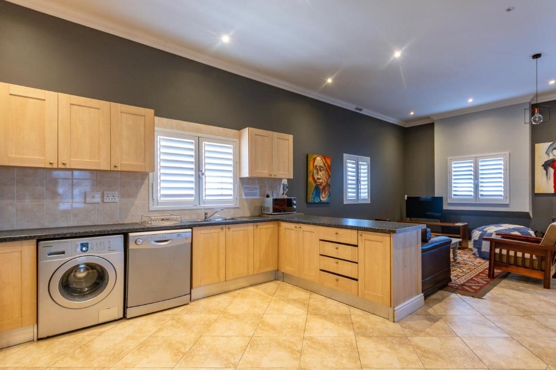 Kalk Bay Apartment | Millwood Apartment