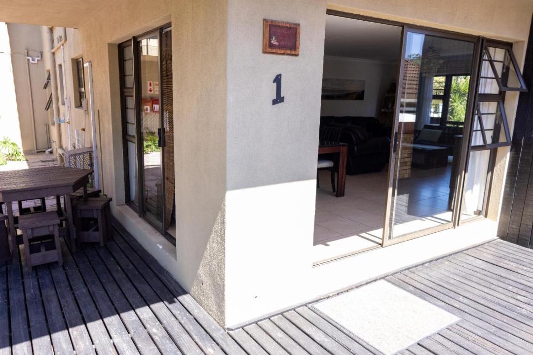 Jeffreys Bay Apartment | Surfers Haven