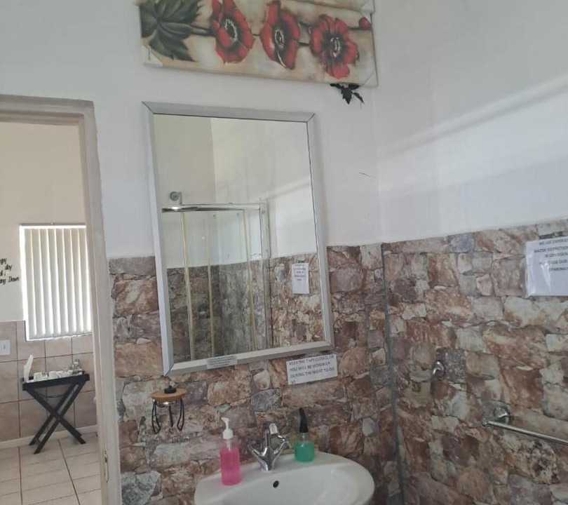 Noupoort Bed & Breakfast | Breaking Dawn
