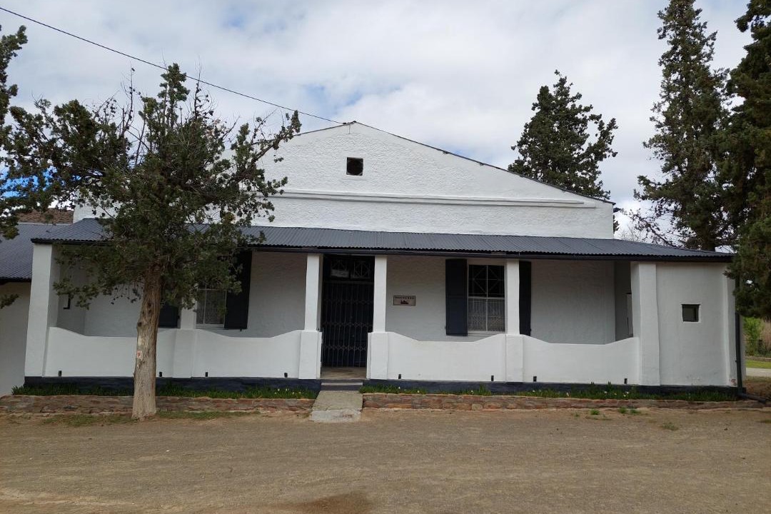 Nieu-Bethesda House | Living Waters House