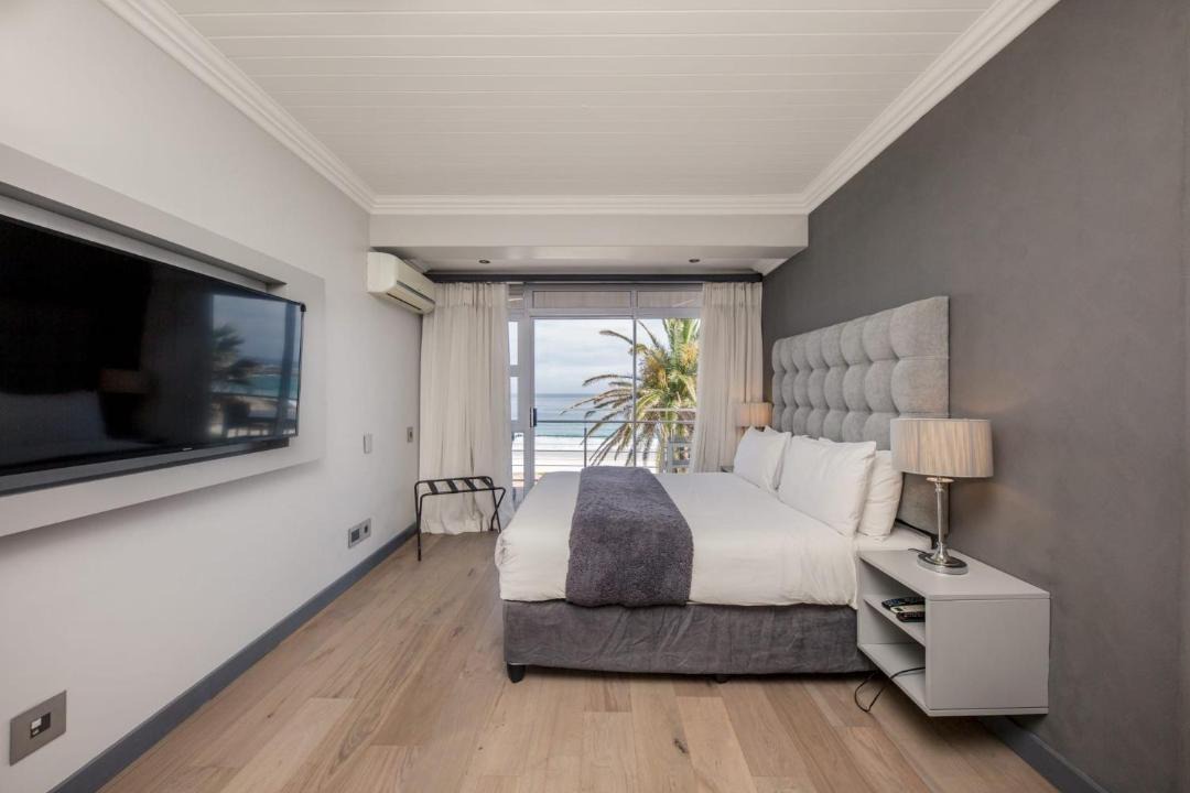 Camps Bay Apartment | Seasonsfind - The Bay