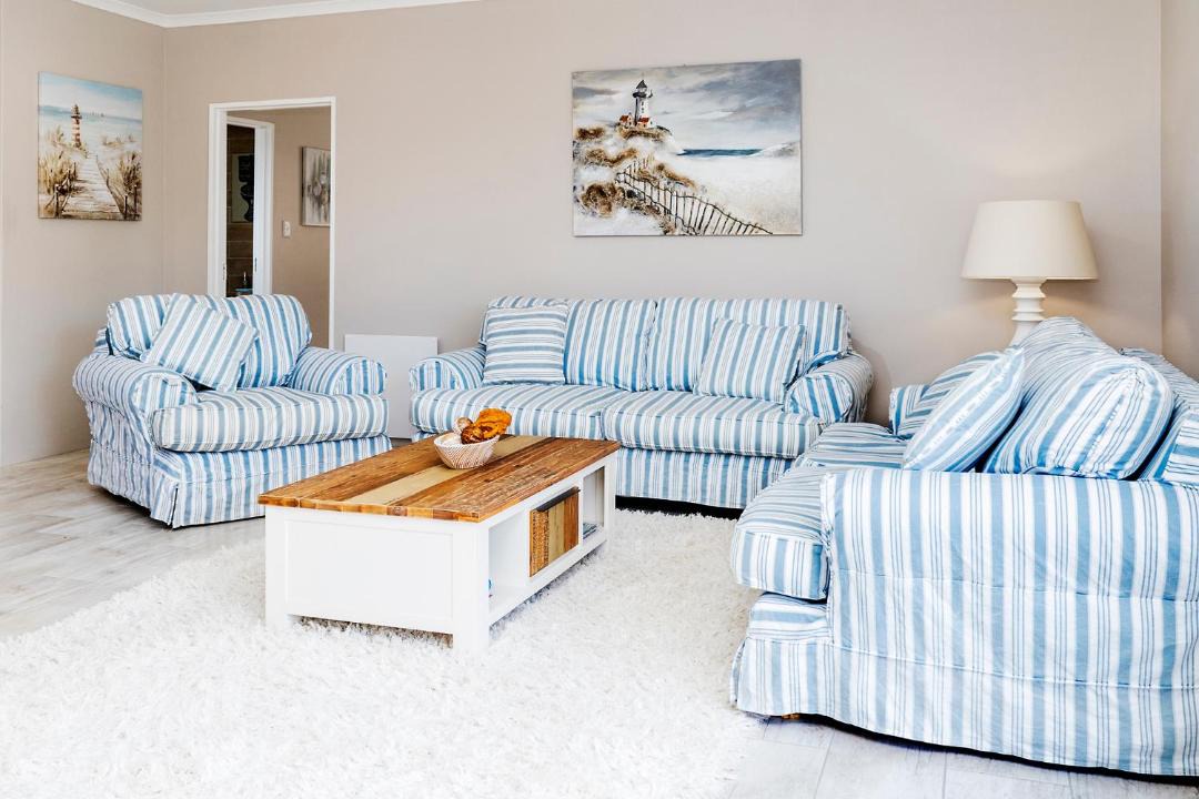 Colchester Apartment | Settle Inn Self Catering Accommodation