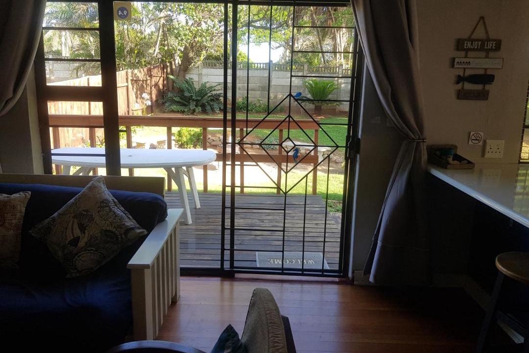 Umkomaas Apartment | Turtle Creek - Leatherback
