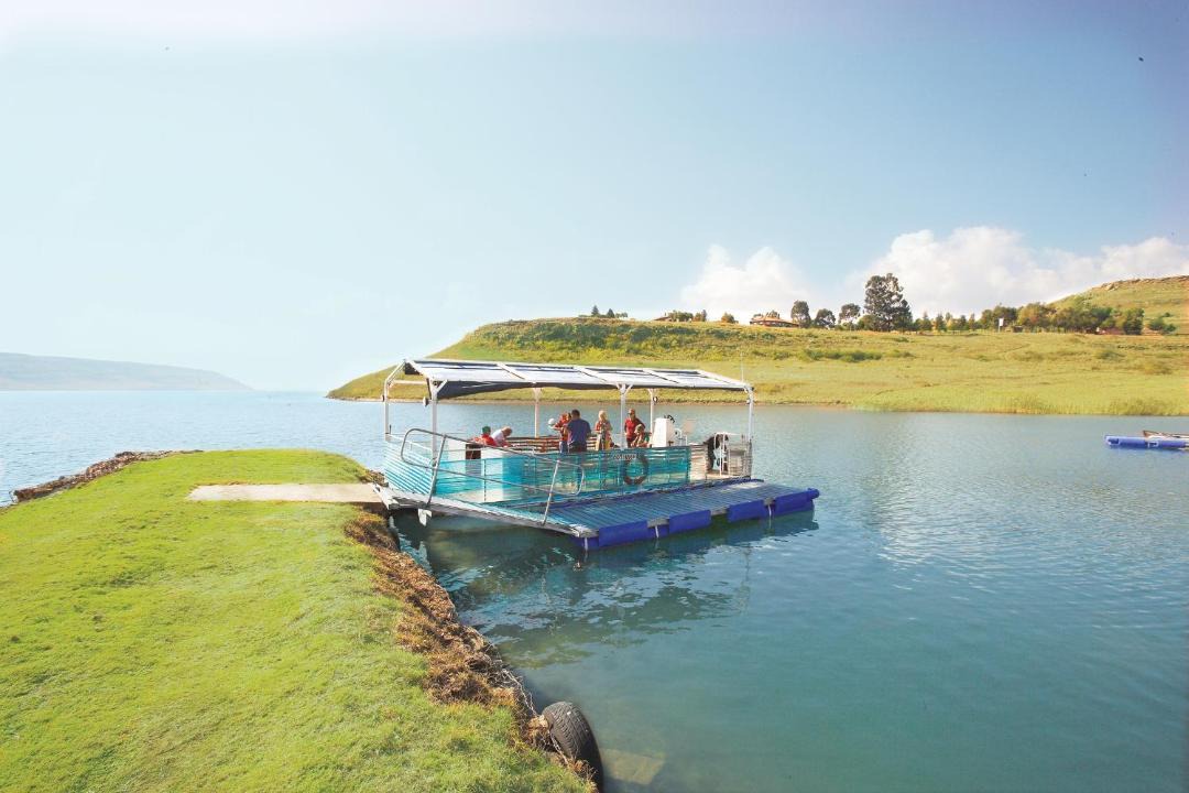 Phuthaditjhaba Hotel | First Group Qwantani