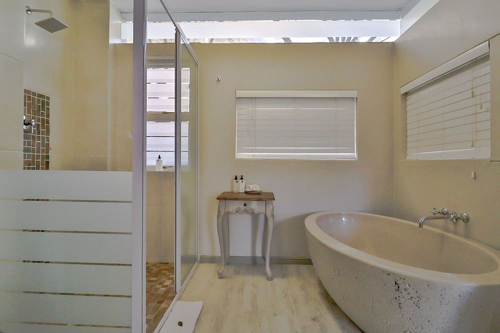 Photo of Bathroom in Hermanus