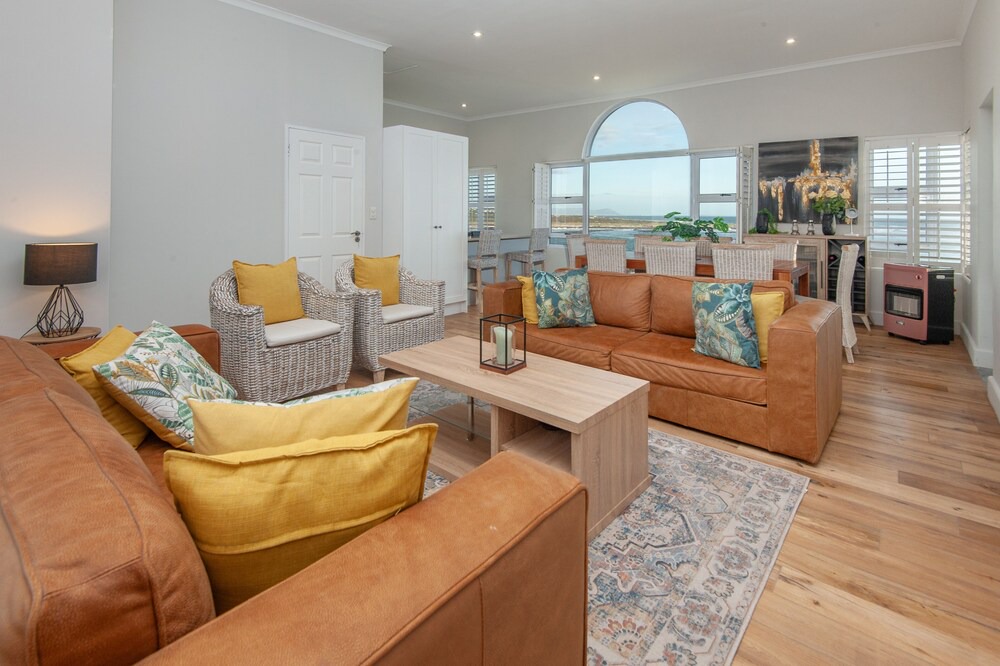 Photo of Bedroom in Sandbaai